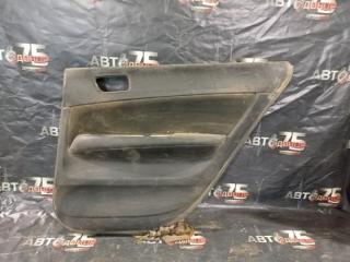 Обшивка боковой двери задняя правая TOYOTA VEROSSA