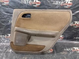 Обшивка боковой двери задняя правая TOYOTA MARK II