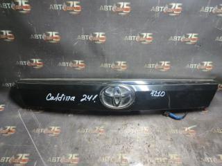 Накладка двери багажника TOYOTA CALDINA Б/У Накладка двери багажника TOYOTA CALDINA