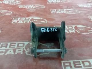 Кронштейн подушки MAZDA AZ-WAGON