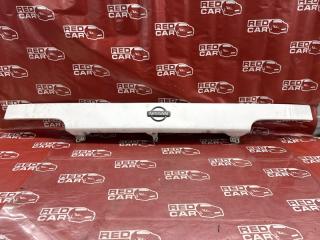 Планка под фару NISSAN ATLAS контрактная Планка под фару NISSAN ATLAS