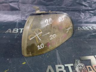 Габарит передний левый MITSUBISHI DELICA