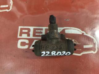 Рабочий тормозной цилиндр задний левый NISSAN AD