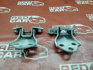 Петля двери передняя правая LANCER 2000 CM2A-0400969 4G15-AB4051