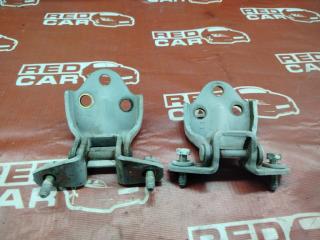 Петля двери передняя правая LANCER 2000 CM2A-0400969 4G15-AB4051