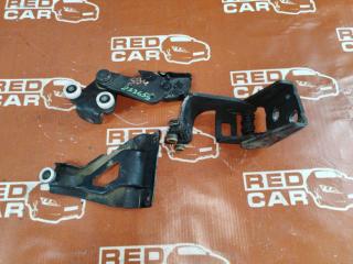 Ролик раздвижной двери задний левый HONDA FREED