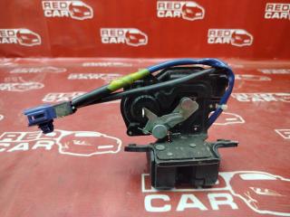 Замок двери багажника TOYOTA RACTIS