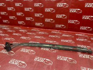 Полозья сдвижной двери TOYOTA ISIS