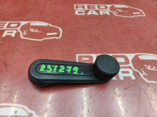 Ручка стеклоподъемника передняя левая TOYOTA PROBOX