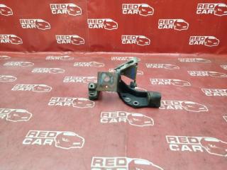Запчасть кронштейн двигателя правый TOYOTA LITE ACE NOAH