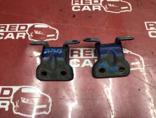Петля двери передняя левая TOYOTA CAMI