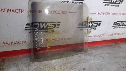 Запчасть стекло боковое заднее левое Nissan Terrano