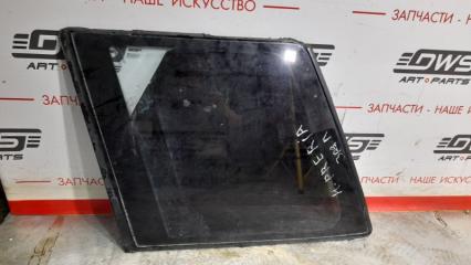 Стекло собачника заднее левое Nissan PRAIRIE JOY