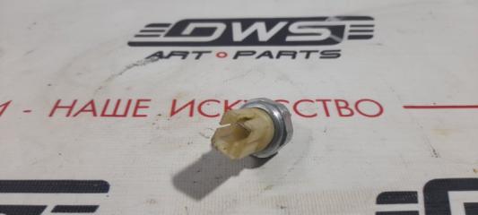 Датчик давления масла Nissan Serena 2001