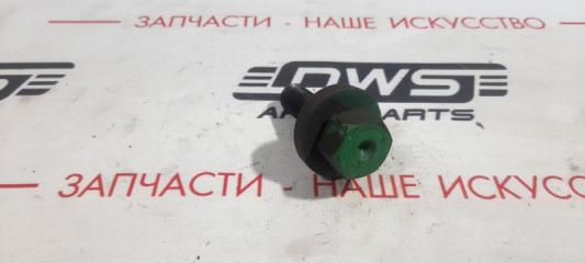 Запчасть болт шкива Nissan Serena 2001