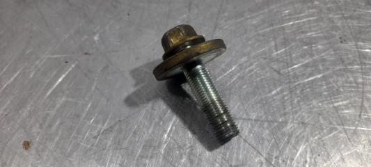 Запчасть болт шкива Toyota Nadia 2000