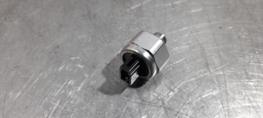 Запчасть датчик давления масла Nissan Murano 2008