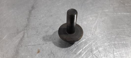 Болт шкива Serena 2010 C25 MR20DE