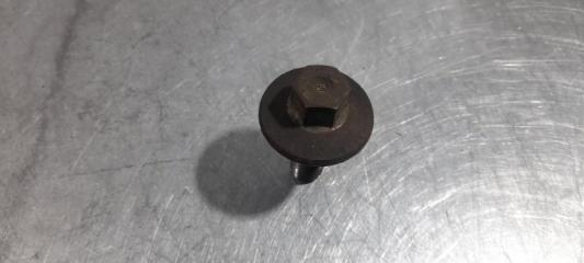 Болт шкива Serena 2009 C25 MR20DE