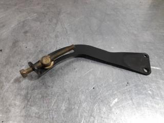 Натяжитель Nissan Sunny 2001