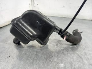 Фото запчасти сапун NISSAN SERENA 2010 контрактная запчасть Запчасть сапун NISSAN SERENA 2010