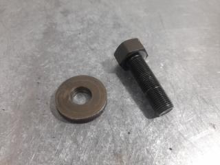 Запчасть болт шкива Nissan Bluebird 2000