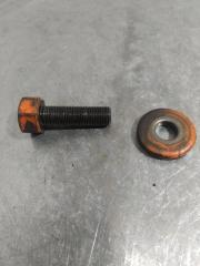 Запчасть болт шкива NISSAN Primera 1991