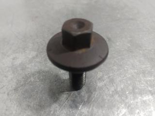 Болт шкива NISSAN X-TRAIL NT31 MR20DE