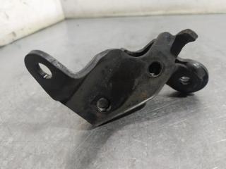 Кронштейн АКПП NISSAN SERENA TC24 QR20DE