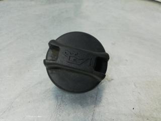 Запчасть крышка маслозаливной горловины NISSAN MARCH 2003