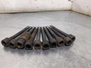 Болты ГБЦ NISSAN AD 2005