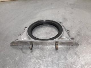 Крышка коленвала NISSAN AD 2005