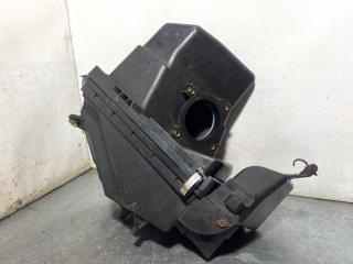 Корпус воздушного фильтра Nissan Xtrail 2004