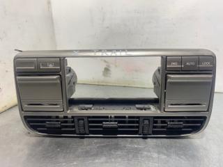 Дефлектор воздушный Nissan Xtrail 2001 контрактная Дефлектор воздушный Nissan Xtrail 2001