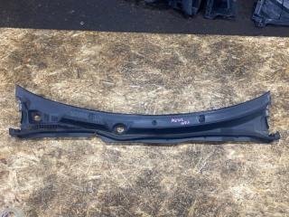 Решетка под лобовое стекло Nissan Bluebird Sylphy 2001