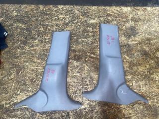 Накладка на стойку кузова Nissan Sunny 2001