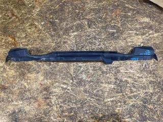 Запчасть накладка на решетку радиатора Nissan March 2006