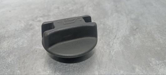 Фото запчасти крышка маслозаливной горловины NISSAN BLUEBIRD SYLPHY 2005 контрактная запчасть Запчасть крышка маслозаливной горловины NISSAN BLUEBIRD SYLPHY 2005