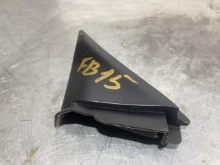 Накладка на зеркало передняя левая Nissan Sunny 2001