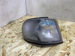 Габарит передний правый Nissan Sunny 1997