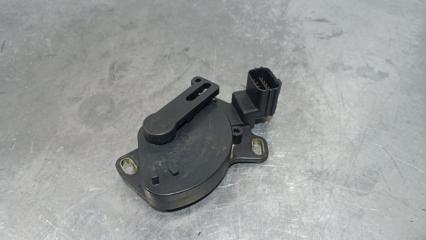 Датчик положения селектора КПП NISSAN SERENA 2003