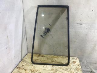 Запчасть форточка двери задняя левая Suzuki Escudo 1996