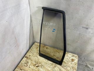 Запчасть форточка двери задняя левая Nissan Terrano 1999