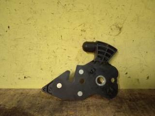 Фиксатор сиденья Renault Laguna  3 2010