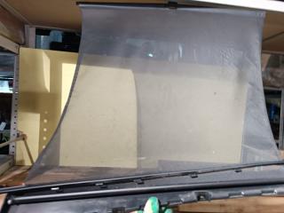 Шторка двери задняя правая Renault Grand Scenic 3 2010 контрактная Шторка двери задняя правая Renault Grand Scenic 3 2010