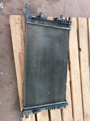 Радиатор охлаждения двигателя Renault Megane    3 2011
