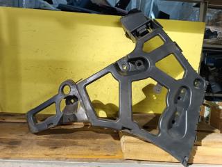 Кронштейн бампера задний правый Renault Megane    3 2011