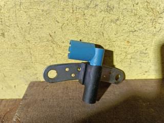 Датчик коленвала Renault Megane   2 2007