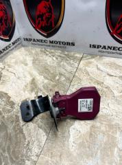 Фото запчасти антенна Audi RSQ3 2022 контрактная запчасть Запчасть антенна Audi RSQ3 2022