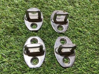 Запчасть ответная часть замка двери Porsche Cayenne S 2008